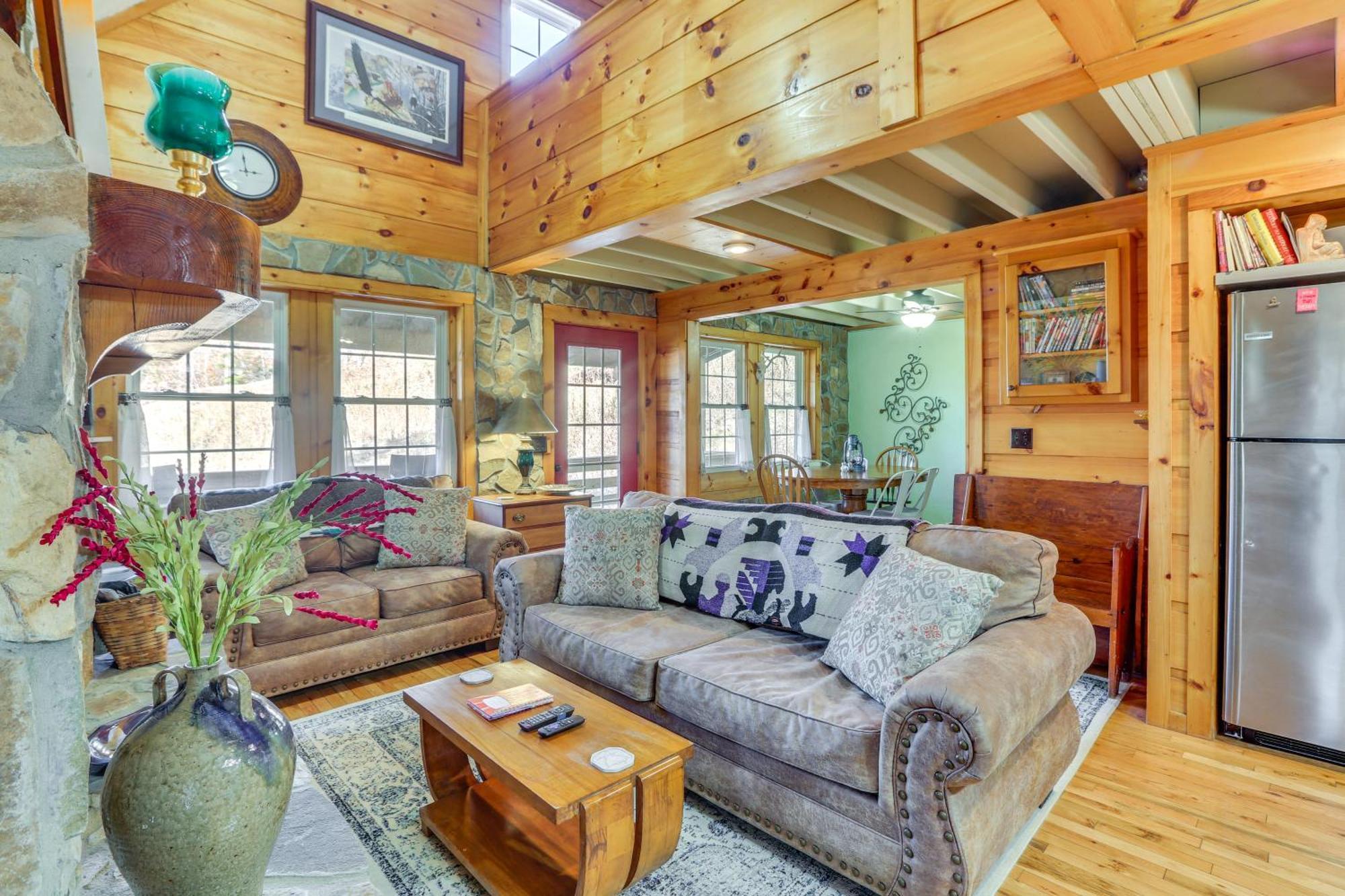 Charming Fancy Gap Cabin With Deck And Gas Grill! Εξωτερικό φωτογραφία