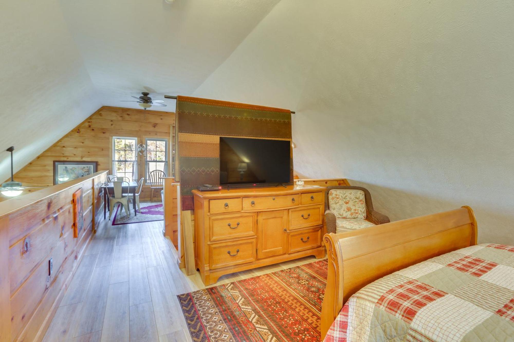Charming Fancy Gap Cabin With Deck And Gas Grill! Εξωτερικό φωτογραφία
