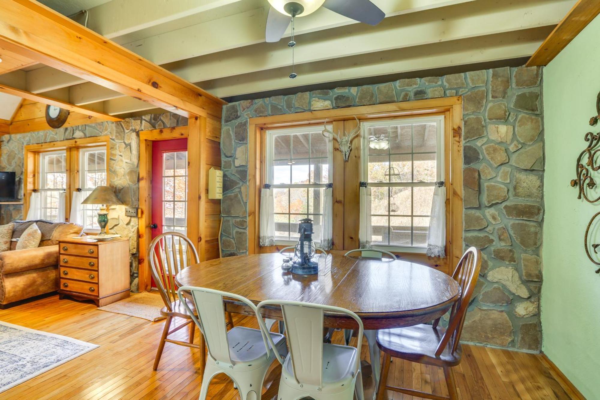 Charming Fancy Gap Cabin With Deck And Gas Grill! Εξωτερικό φωτογραφία